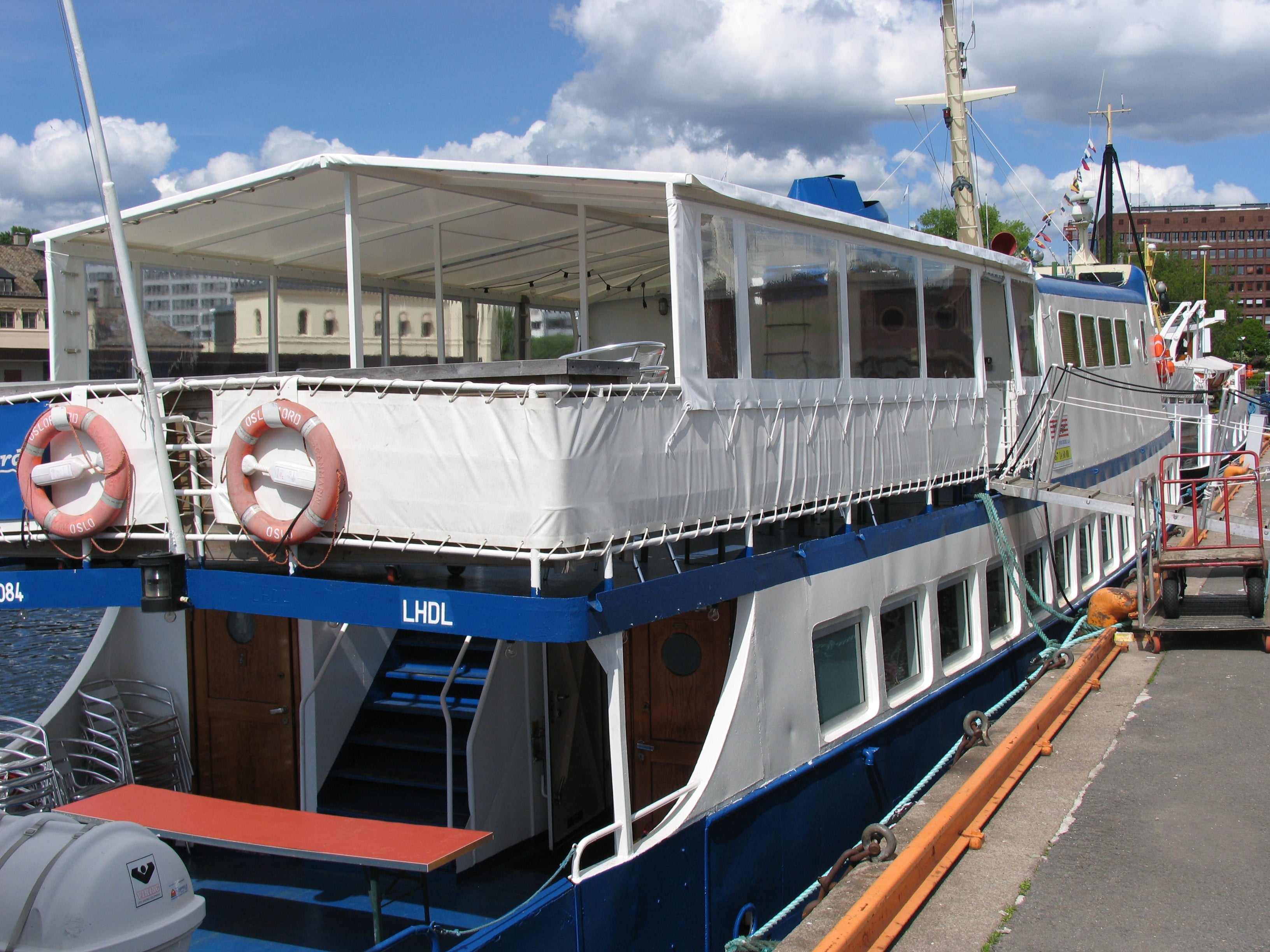 Charterbåt